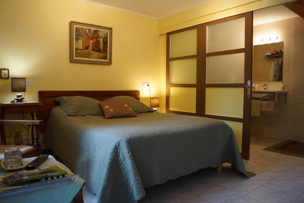 Bed and Breakfast Le Moulin Du Bignon Lassy Pokój zdjęcie